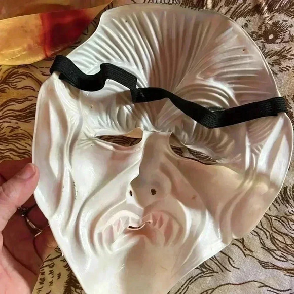 Vintage Halloween Horror Masks Frankenstein Dracula Ghoul 90s Y2K Bundle of 3 - Picture 5 of 7